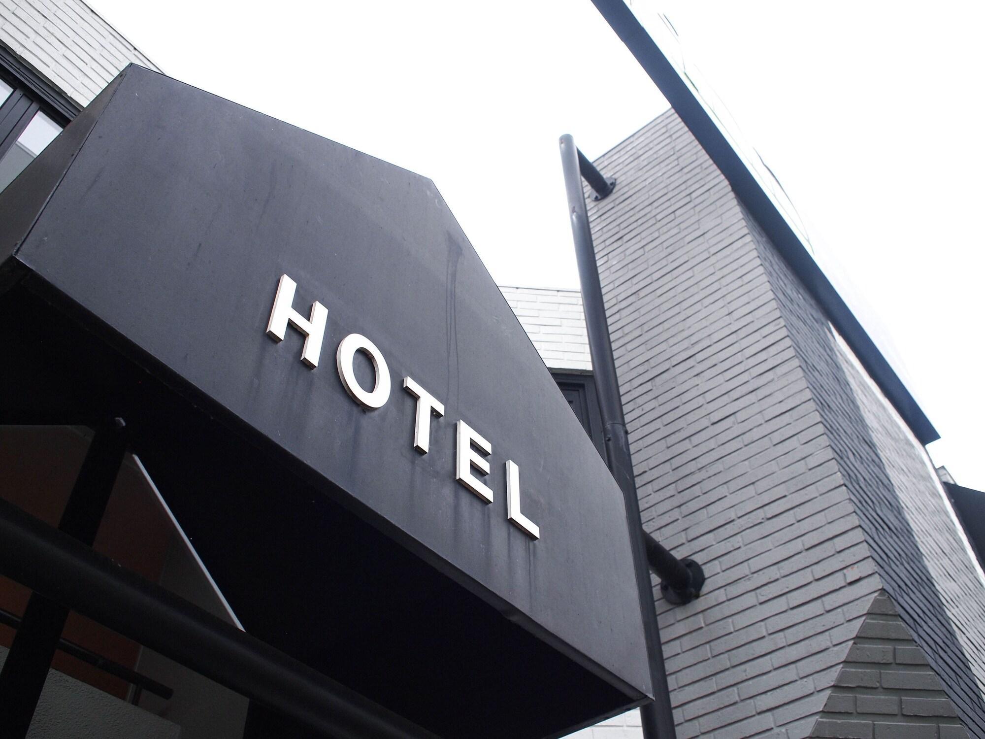Hotel Inn Design Resto Novo Le Mans Arnage Exterior foto